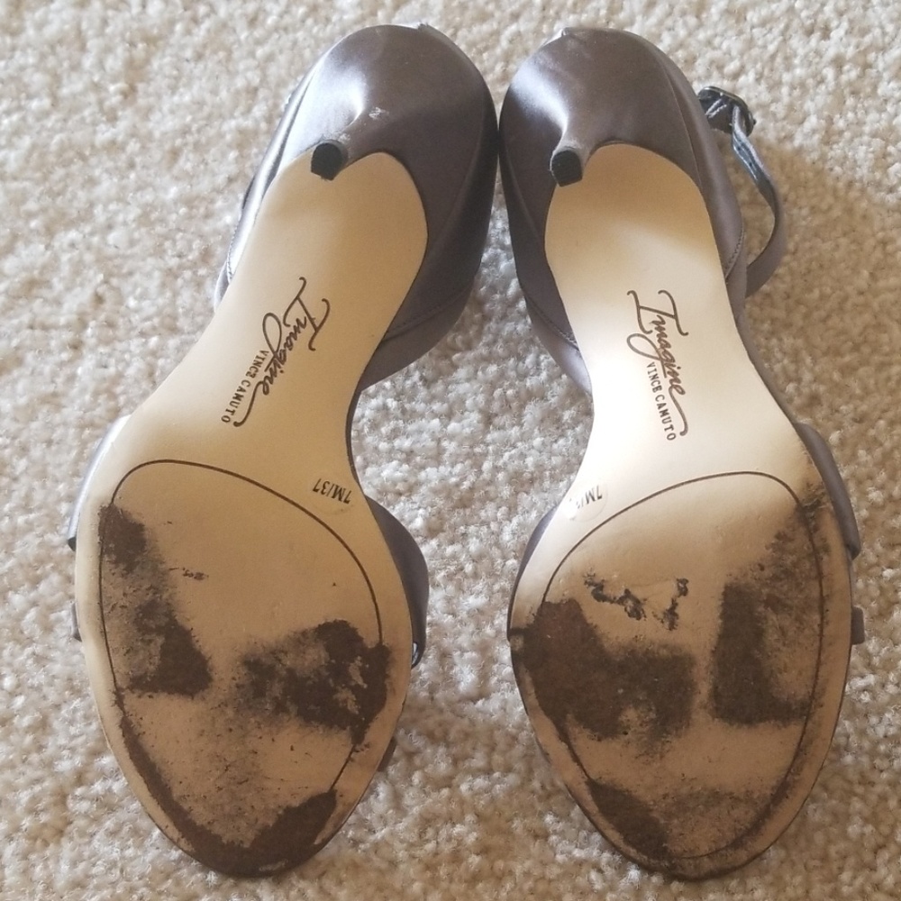 Vince Camuto  storm gray heel - Picture 7 of 8